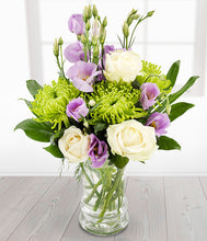 Load image into Gallery viewer, Candle light - From $55 Flower Arrangements, Flower, Florist, Print-a-Bunch Ottawa - Orleans Florist, Great for a Birthday and Anniversary 
