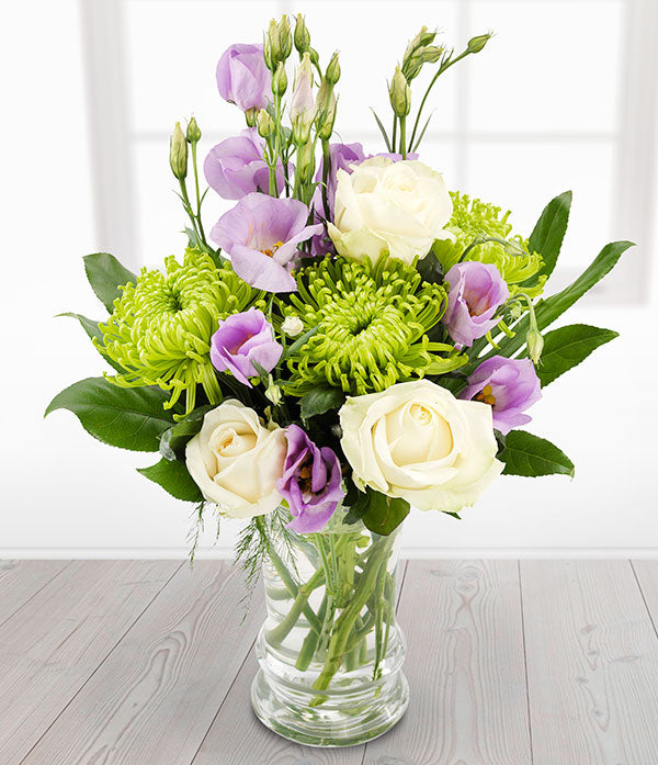 Candle light - From $55 Flower Arrangements, Flower, Florist, Print-a-Bunch Ottawa - Orleans Florist, Great for a Birthday and Anniversary 