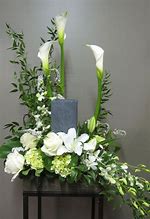 Seat at the alter - Starting from $160 Flower Arrangements, Flower, Florist, Print-a-Bunch Ottawa - Orleans Florist, Great for a Birthday and Anniversary 